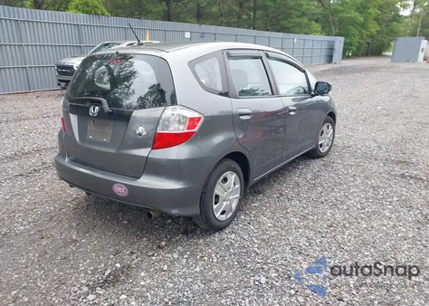 2013 Honda Fit из США, поврежденный, VIN JHMGE8H32DC082605